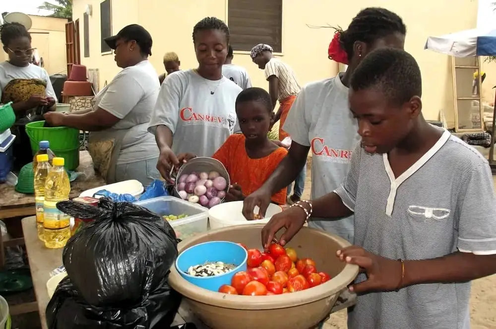 Lire la suite à propos de l’article Cuisine solidaire